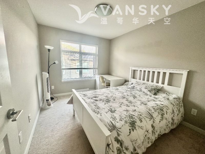 251012135053_IMG_9365 2.jpg